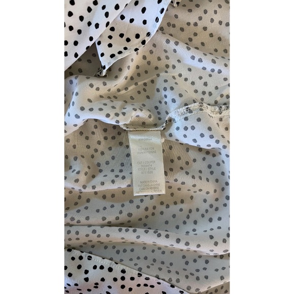 Max Studio women dot blouse Size M - Picture 6 of 6